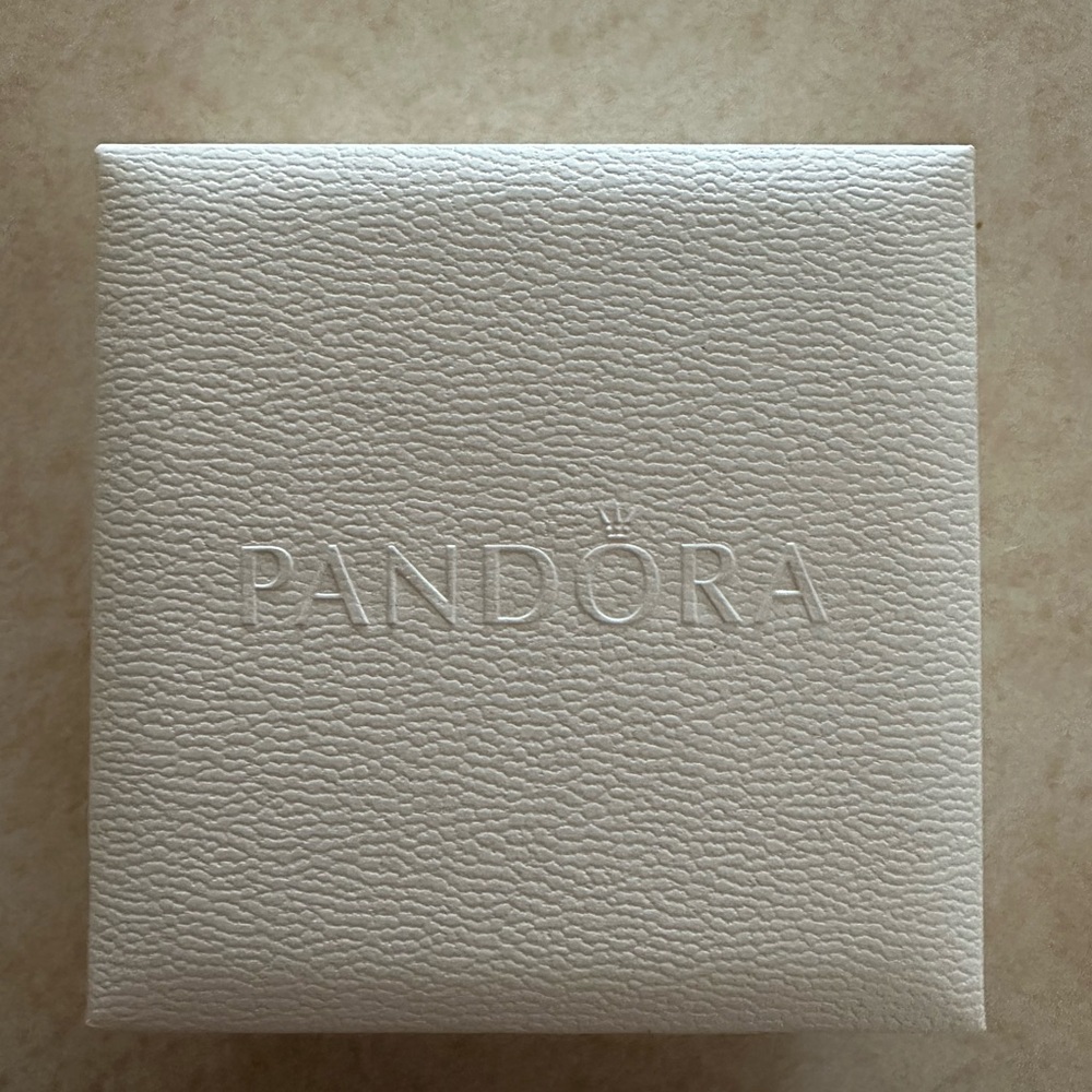 Pandora Silver Sparkling Open Heart Necklace - Picture 6 of 6